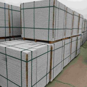 亳州 白麻花岗岩石材荔枝面地铺石（300*600*50）