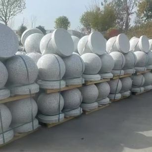 亳州 白麻花岗岩石材圆球，石球，挡车球，隔离球，景观石球，风水球等