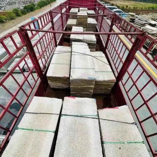 亳州 黄金麻花岗岩荔枝面，光面毛板装车完成