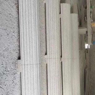 亳州 花岗岩厂家带你看白麻花岗岩门楼大柱柱皮