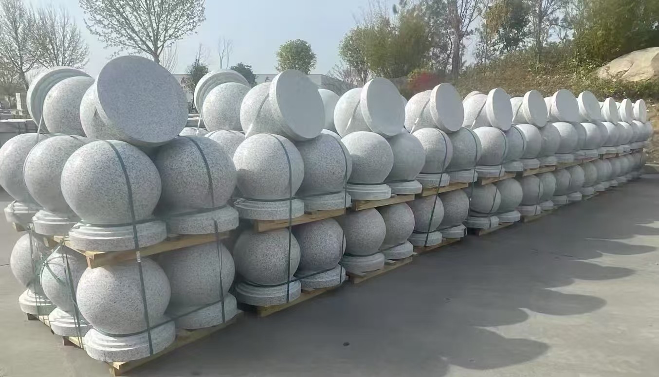 亳州 白麻花岗岩石材圆球，石球，挡车球，隔离球，景观石球，风水球等