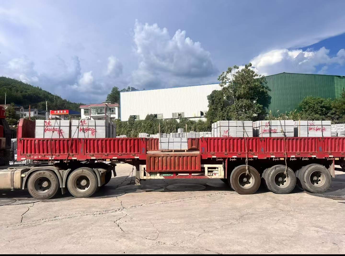 亳州 芝麻灰花岗岩地铺石出货日常