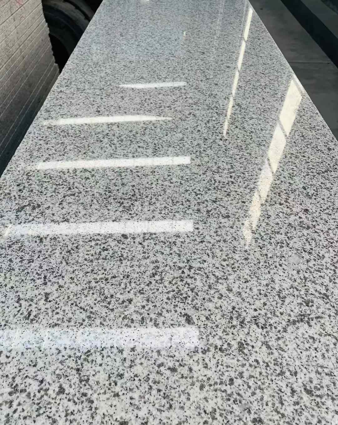 亳州 白麻花岗岩光面毛板