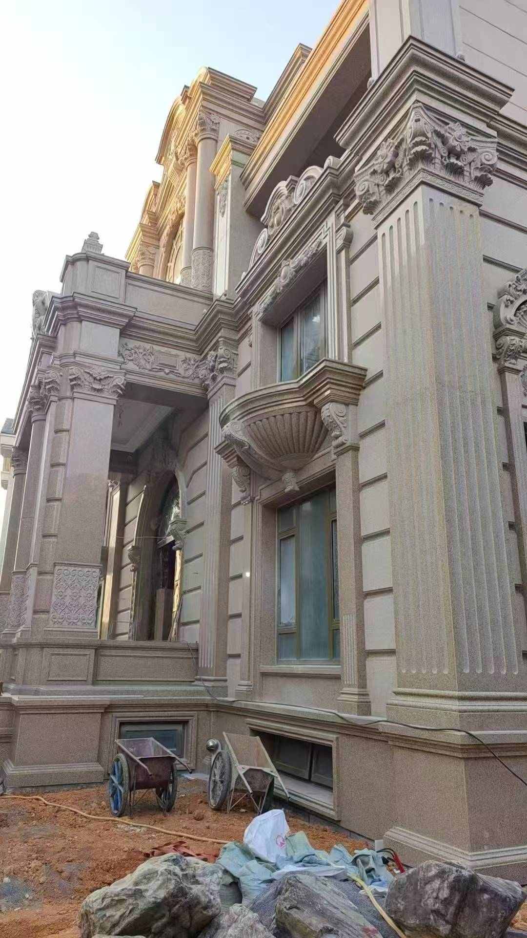 亳州 黄金麻花岗岩光面别墅外墙干挂施工完成