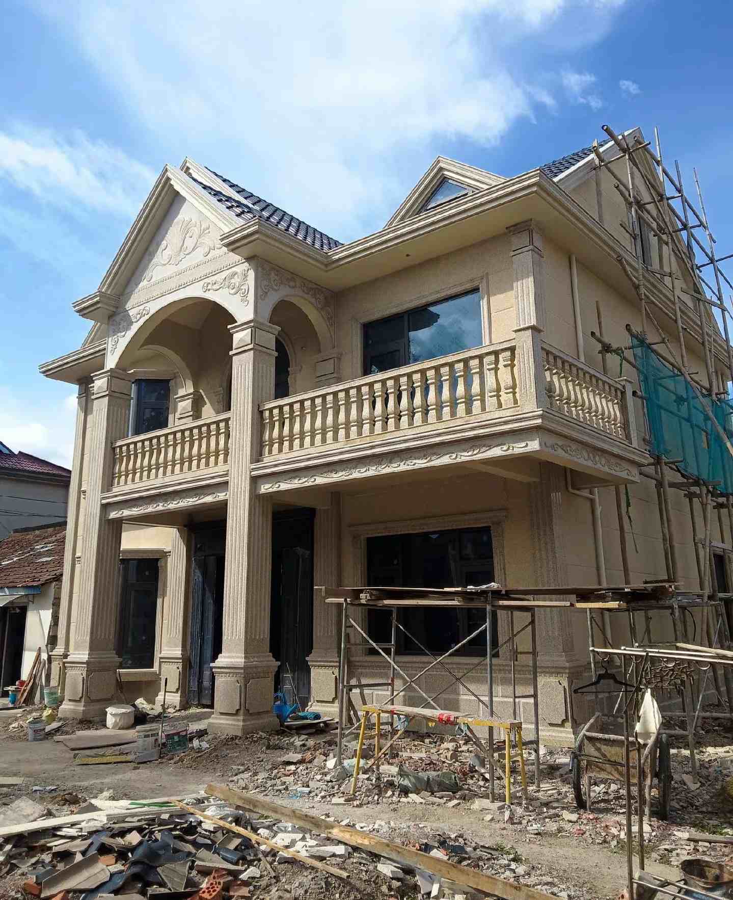 亳州 黄金麻花岗岩石材私人别墅雕花门楼柱阳台栏杆