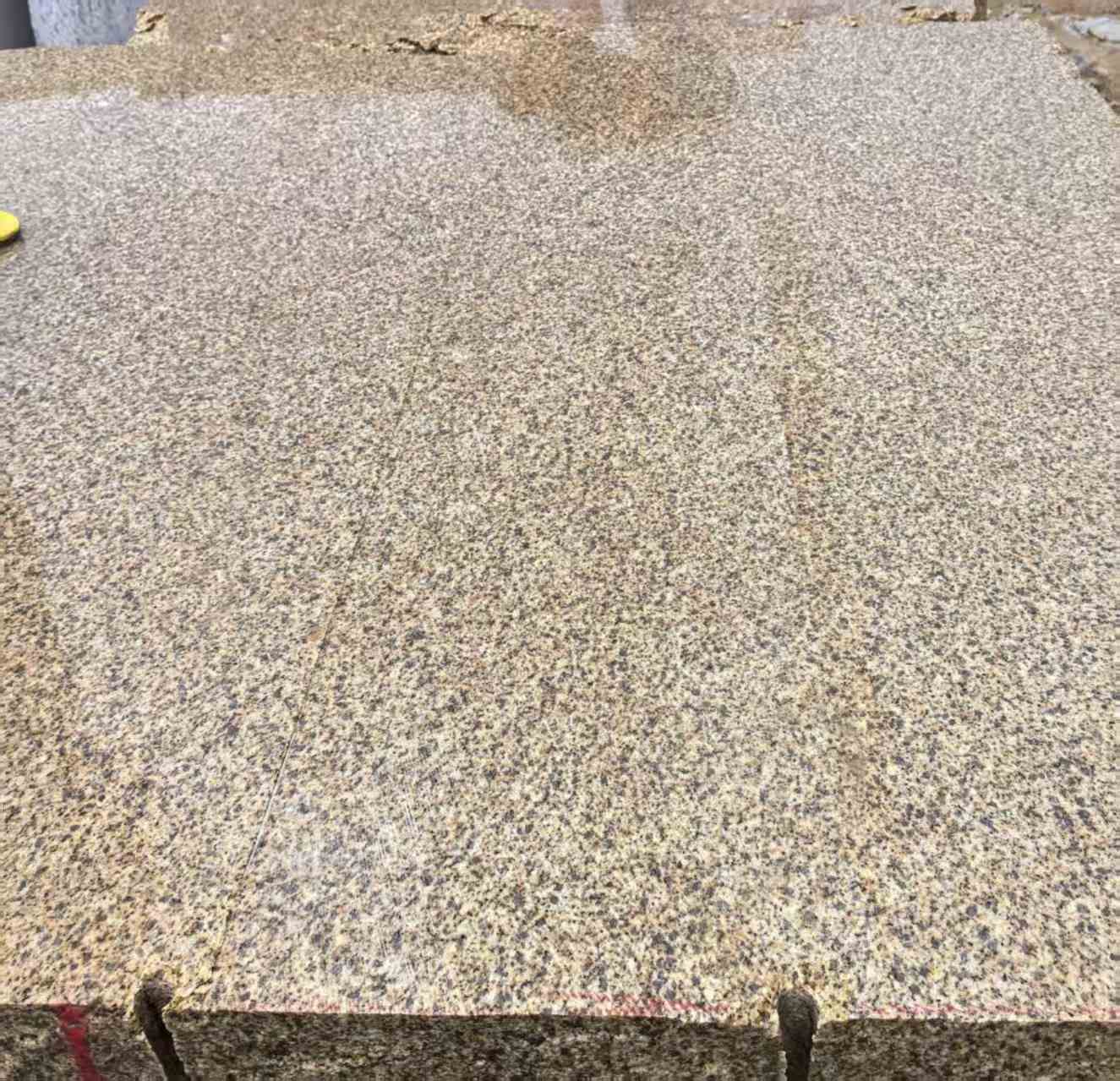 亳州 黄金麻花岗岩石材方料